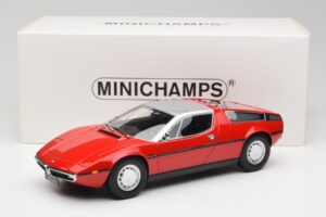 Maserati Bora Červený & Strieborný Minichamps 1:18 107123721 Živica – obrázok 6 z 6