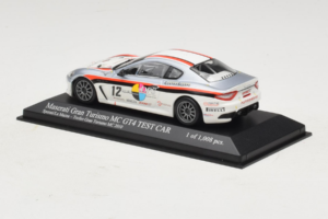 Maserati GranTurismo MC GT4 #12 Sperati / La Mazza Maserati MC 2010 Minichamps 1:43 400101212 Kov – obrázok 3 z 5