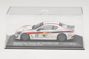 Maserati GranTurismo MC GT4 #12 Sperati / La Mazza Maserati MC 2010 Minichamps 1:43 400101212 Kov – obrázok 4 z 5