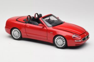 Maserati GT Spyder Červený Bburago 1:18 34097 Kov – obrázok 6 z 8