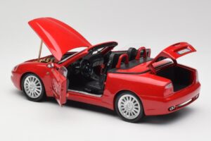 Maserati GT Spyder Červený Bburago 1:18 34097 Kov – obrázok 7 z 8