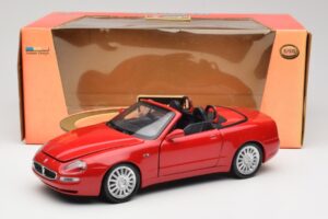 Maserati GT Spyder Červený Bburago 1:18 34097 Kov – obrázok 8 z 8
