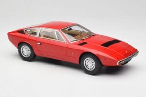 Maserati Khamsin Červený Minichamps 1:18 107123821 Živica – obrázok 4 z 6