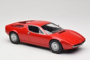 Maserati Merak Červený Minichamps 1:18 107123761 Živica – obrázok 4 z 6