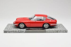Maserati Mistral Červený Minichamps 1:18 107123422 Živica – obrázok 3 z 6