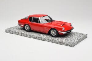 Maserati Mistral Červený Minichamps 1:18 107123422 Živica – obrázok 4 z 6