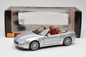Maserati Spyder Strieborný Maisto 1:18 31667 Kov – obrázok 8 z 8