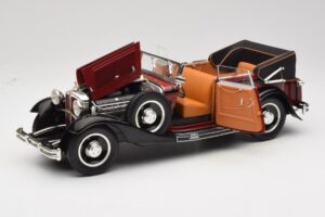 Maybach DS8 Zeppelin Červený Anson 1:18 30413 Kov – obrázok 2 z 8