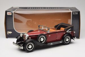 Maybach DS8 Zeppelin Červený Anson 1:18 30413 Kov – obrázok 8 z 8