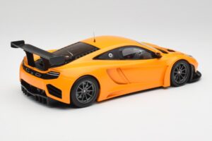 McLaren 12C GT3 Papaya Oranžový Minichamps 1:18 151121391 Kov – obrázok 2 z 6