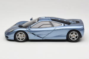 McLaren F1 Modrý LCD 1:18 LCD18014-BU Kov – obrázok 4 z 8