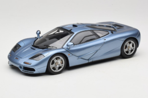 McLaren F1 Modrý LCD 1:18 LCD18014-BU Kov