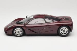McLaren F1 Burgundy Red GT Spirit 1:18 GT534 Živica – obrázok 3 z 6