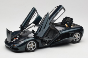 McLaren F1 Zelený LCD 1:18 LCD18014-GR Kov – obrázok 2 z 8