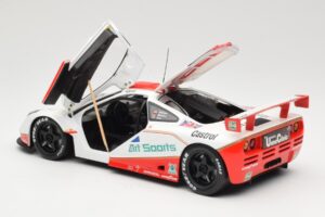 McLaren F1 GTR GT1 #30 West Competition J. Nielsen 1996 UT Models 1:18 39624 Kov – obrázok 5 z 8