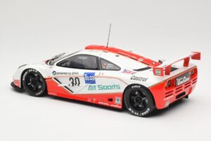 McLaren F1 GTR GT1 #30 West Competition J. Nielsen 1996 UT Models 1:18 39624 Kov – obrázok 7 z 8
