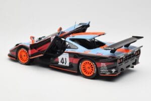 McLaren F1 GTR #41 P-H. Raphanel / C. Gounon / A. Olofsson 24 Hours of Le Mans 1997 UT Models 1:18 39727 Kov – obrázok 5 z 8