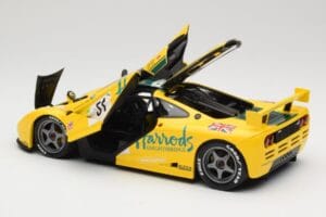 McLaren F1 GTR Harrods Mach One Racing #51 A. Wallace / D. Bell / J. Bell 24 Hours of Le Mans 1995 Minichamps 1:18 530133551  – obrázok 5 z 8