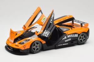 McLaren F1 GTR Kokusai Kaihatsu Racing #53 O. Giroix / J. Sala / P. Deletraz 24 Hours of Le Mans 1996 Minichamps 1:18 5301336 – obrázok 2 z 8