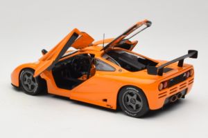 McLaren F1 Le Mans Orange UT Models 1:18 530151890 Kov – obrázok 5 z 8