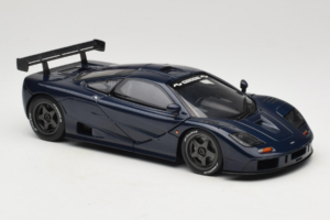 McLaren F1 GTR Le Mans Edition Fialový UT Models 1:18 MCLAREN001 Kov – obrázok 6 z 8