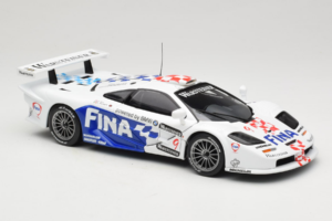 McLaren F1 GTR #9 P. Kox / R. Ravaglia FIA GT Championship 1997 UT Models 1:18 39711 Kov – obrázok 6 z 8