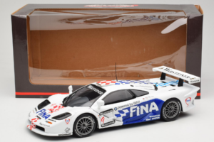 McLaren F1 GTR #9 P. Kox / R. Ravaglia FIA GT Championship 1997 UT Models 1:18 39711 Kov – obrázok 8 z 8
