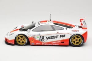 McLaren F1 GTR West Competition #49 J. Nielsen / J. Mass / T. Bscher 24 Hours of Le Mans 1995 Minichamps 1:18 530133549 Kov – obrázok 4 z 8