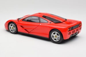 McLaren F1 Magma Červený Minichamps 1:18 530133422 Kov – obrázok 7 z 8