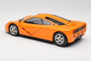 McLaren F1 Oranžový Minichamps 1:18 530133421 Kov – obrázok 7 z 8
