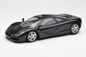 McLaren F1 Road Car Čierny AUTOart 1:18 76002 Kov
