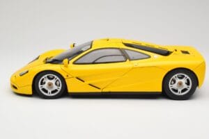 McLaren F1 Žltý Minichamps 1:12 530133121 Kov – obrázok 5 z 9