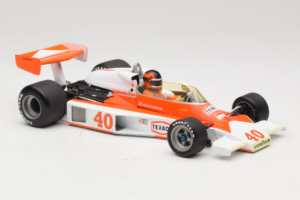McLaren M23 Ford #40 G. Villeneuve British GP 1977 Minichamps 1:18 530771840 Kov – obrázok 4 z 7
