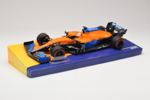 McLaren MCL35M Mercedes #3 D. Ricciardo McLaren F1 Team Bahrain Grand Prix 2021 Minichamps 1:18 533211803 Živica – obrázok 2 z 7