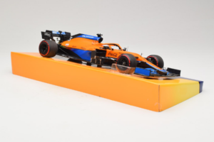 McLaren MCL35M Mercedes #3 D. Ricciardo McLaren F1 Team Bahrain Grand Prix 2021 Minichamps 1:18 533211803 Živica – obrázok 4 z 7