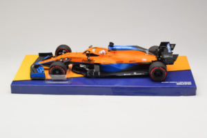 McLaren MCL35M Mercedes #3 D. Ricciardo McLaren F1 Team Bahrain Grand Prix 2021 Minichamps 1:18 533211803 Živica