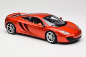 McLaren MP4-12C Orange Metallic Minichamps 1:18 110133020 Kov – obrázok 6 z 8