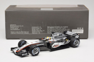 McLaren MP4-20 Mercedes #10 J.P. Montoya F1 2005 Minichamps 1:18 B66962338 Kov – obrázok 6 z 6