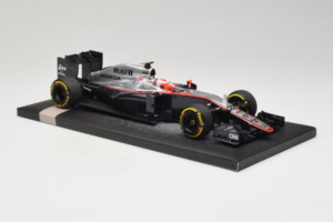 McLaren MP4-30 Honda #22 J. Button McLaren Honda F1 Team Australian Grand Prix 2015 Minichamps 1:18 537151822 Kov – obrázok 4 z 7