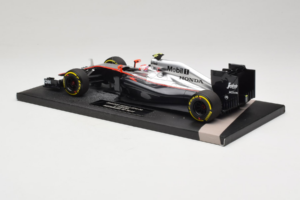 McLaren MP4-30 Honda #22 J. Button McLaren Honda F1 Team Australian Grand Prix 2015 Minichamps 1:18 537151822 Kov – obrázok 5 z 7