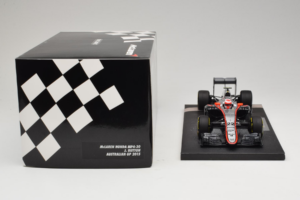 McLaren MP4-30 Honda #22 J. Button McLaren Honda F1 Team Australian Grand Prix 2015 Minichamps 1:18 537151822 Kov – obrázok 6 z 7