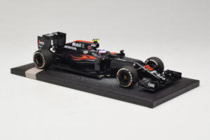 McLaren MP4-31 Honda #22 J. Button McLaren Honda F1 Team Chinese Grand Prix 2016 Minichamps 1:18 537161822 Kov – obrázok 4 z 7