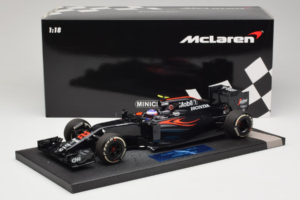 McLaren MP4-31 Honda #22 J. Button McLaren Honda F1 Team Chinese Grand Prix 2016 Minichamps 1:18 537161822 Kov – obrázok 7 z 7