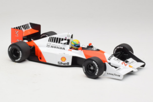 McLaren MP4/5B Honda #27 A. Senna Marlboro McLaren F1 World Champion 1990 Minichamps 1:18 540901827 Kov – obrázok 4 z 7