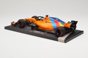 McLaren MCL33 Renault #14 F. Alonso Last F1 Race Abu Dhabi GP 2018 Minichamps 1:18 537183914 Kov – obrázok 5 z 6