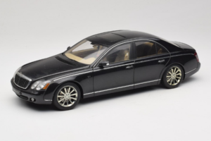 Maybach 57S Čierny AUTOart 1:18 76156 Kov