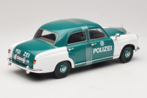 Mercedes 180 Ponton Polizei Revell 1:18 8863 Kov – obrázok 2 z 6