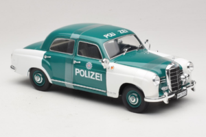 Mercedes 180 Ponton Polizei Revell 1:18 8863 Kov – obrázok 4 z 6