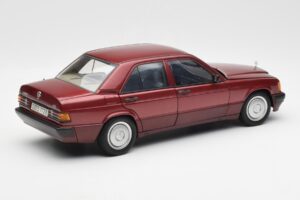 Mercedes 190E W201 2.0 Červený Dealer Edition AUTOart 1:18 B66040383 Kov – obrázok 3 z 8