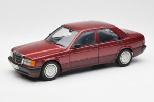 Mercedes 190E W201 2.0 Červený Dealer Edition AUTOart 1:18 B66040383 Kov